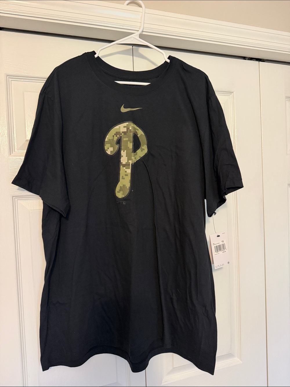 Men’s Nike Phillies T Shirt